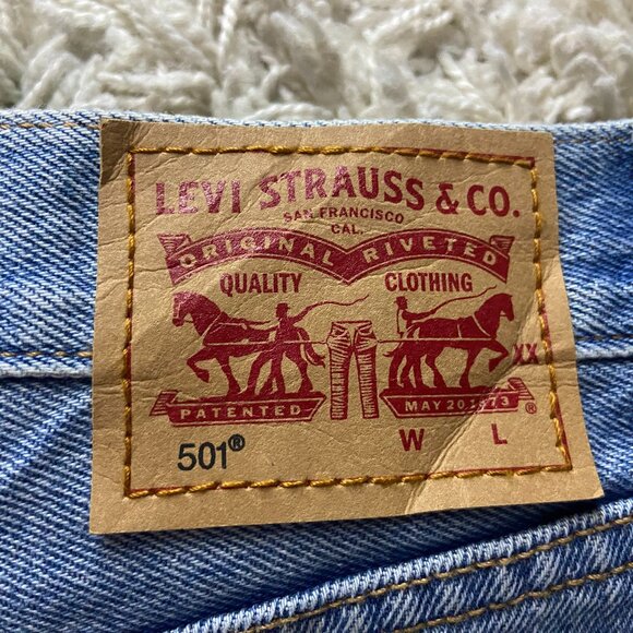 Levis 501 Buttonfly NEW Jean Shorts - Picture 4 of 4